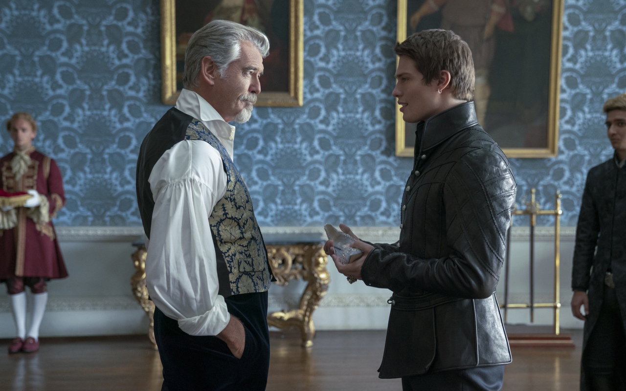 Кадр нового фильма Золушка, 2021