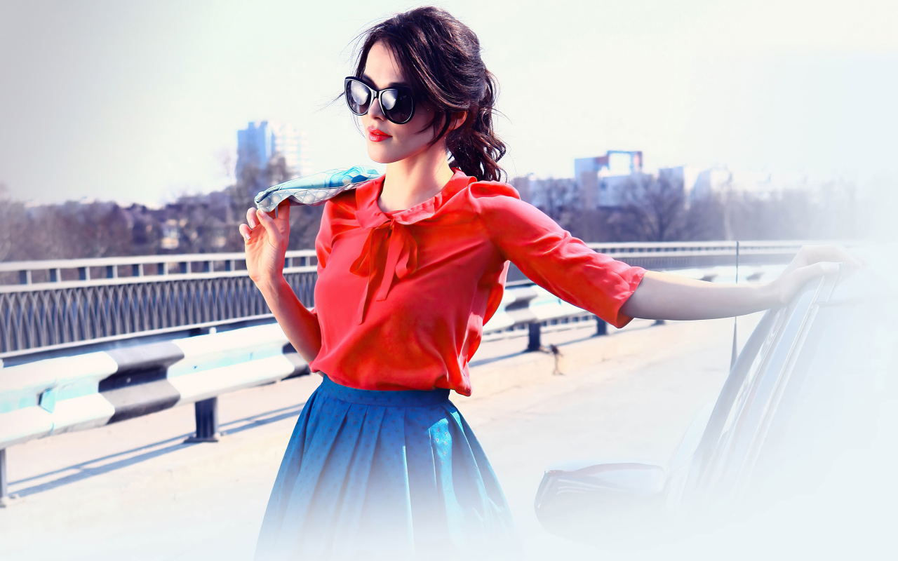 Российская певица Сати Казанова