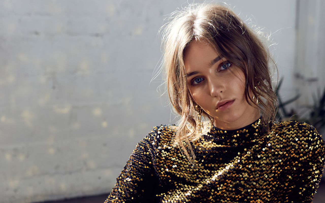 Американская актриса и модель Рэйчел Ли Кук