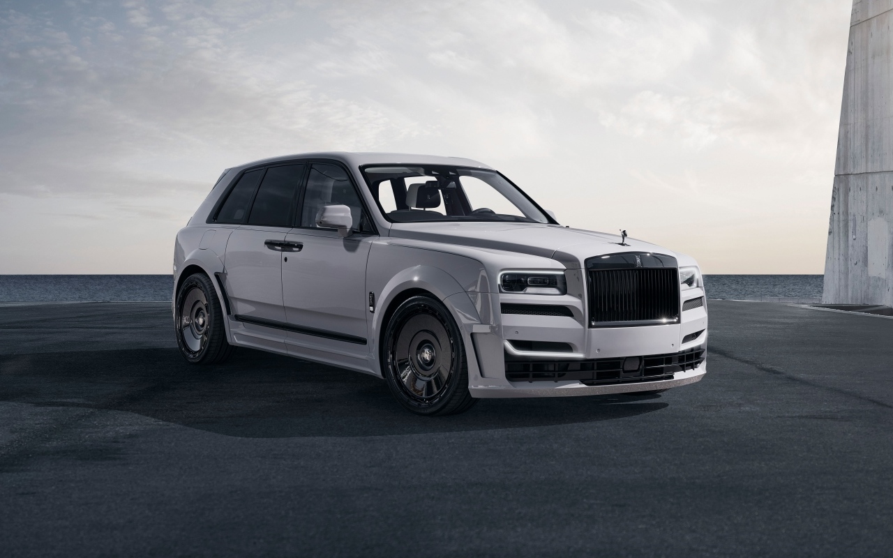 Дорогой автомобиль Rolls-Royce Cullinan Overdose S 2023 года