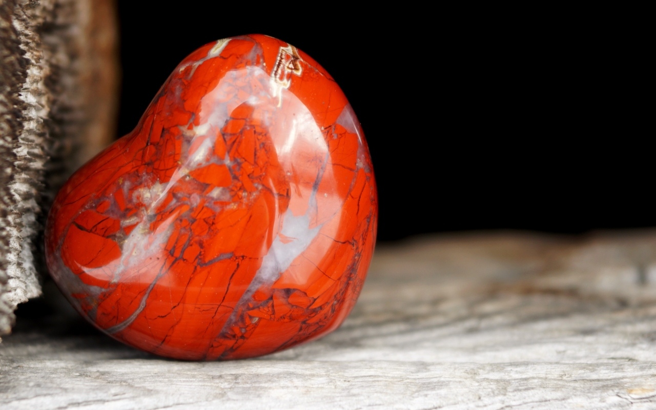 Большое каменное сердце