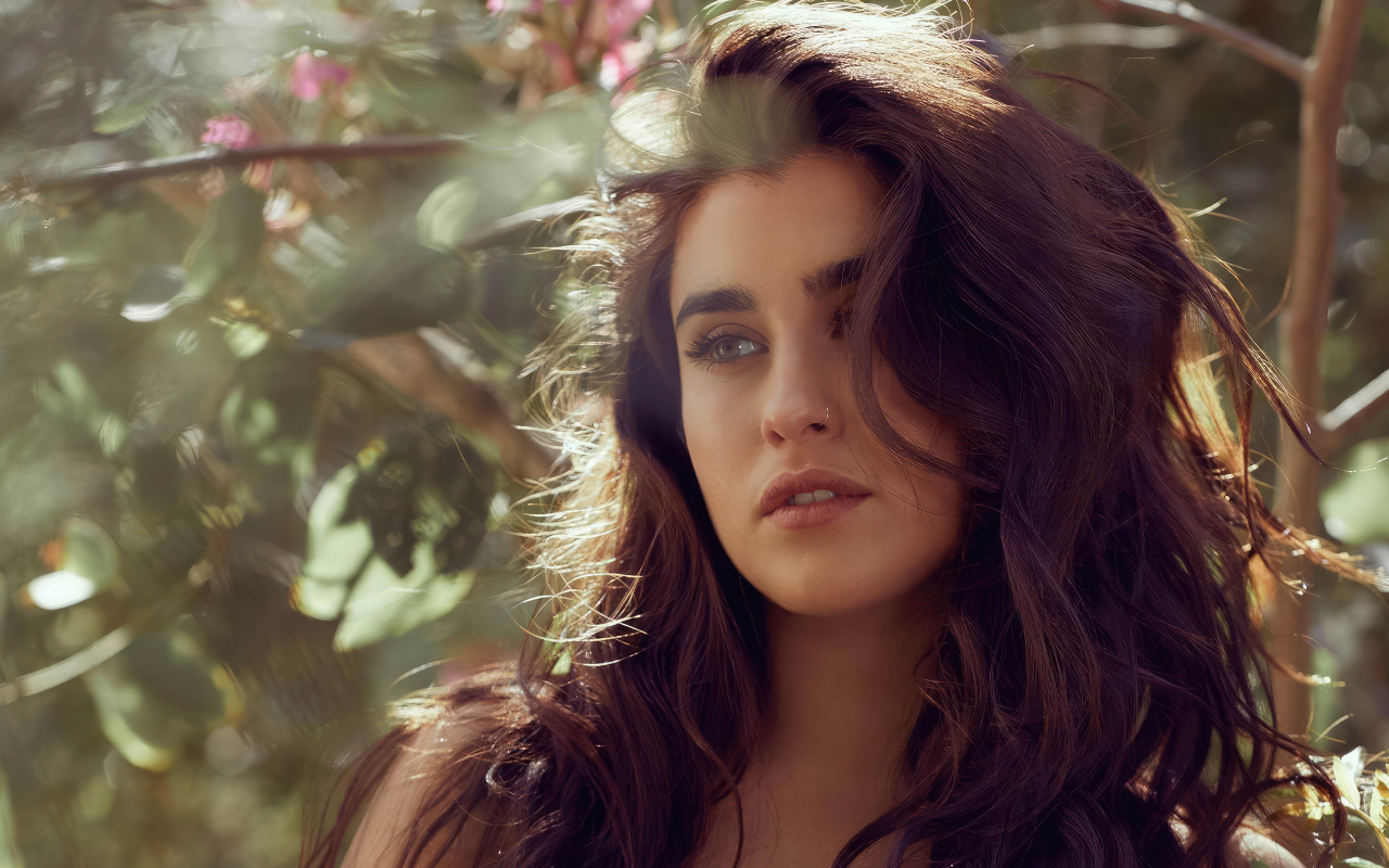 Американская певица Лорен Хурэги