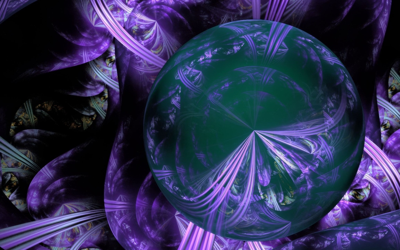 Шар на необычном фиолетовом фоне