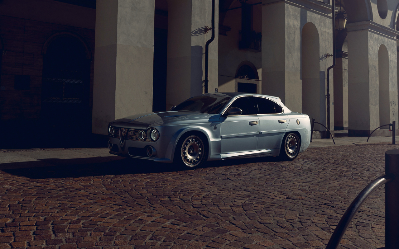 Автомобиль Alfa Romeo Giulia ErreErre Fuoriserie в городе