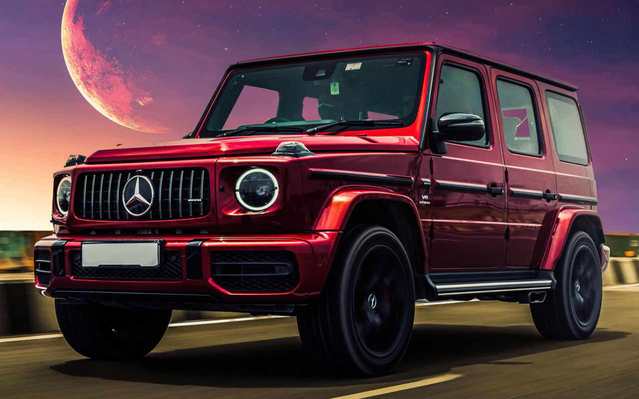Красный джип Mercedes-AMG G63