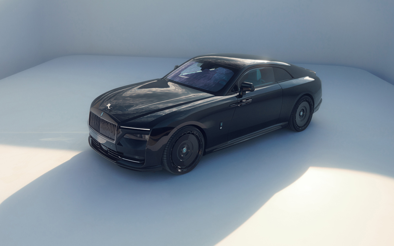Автомобиль Rolls-Royce Spectre 2024 года