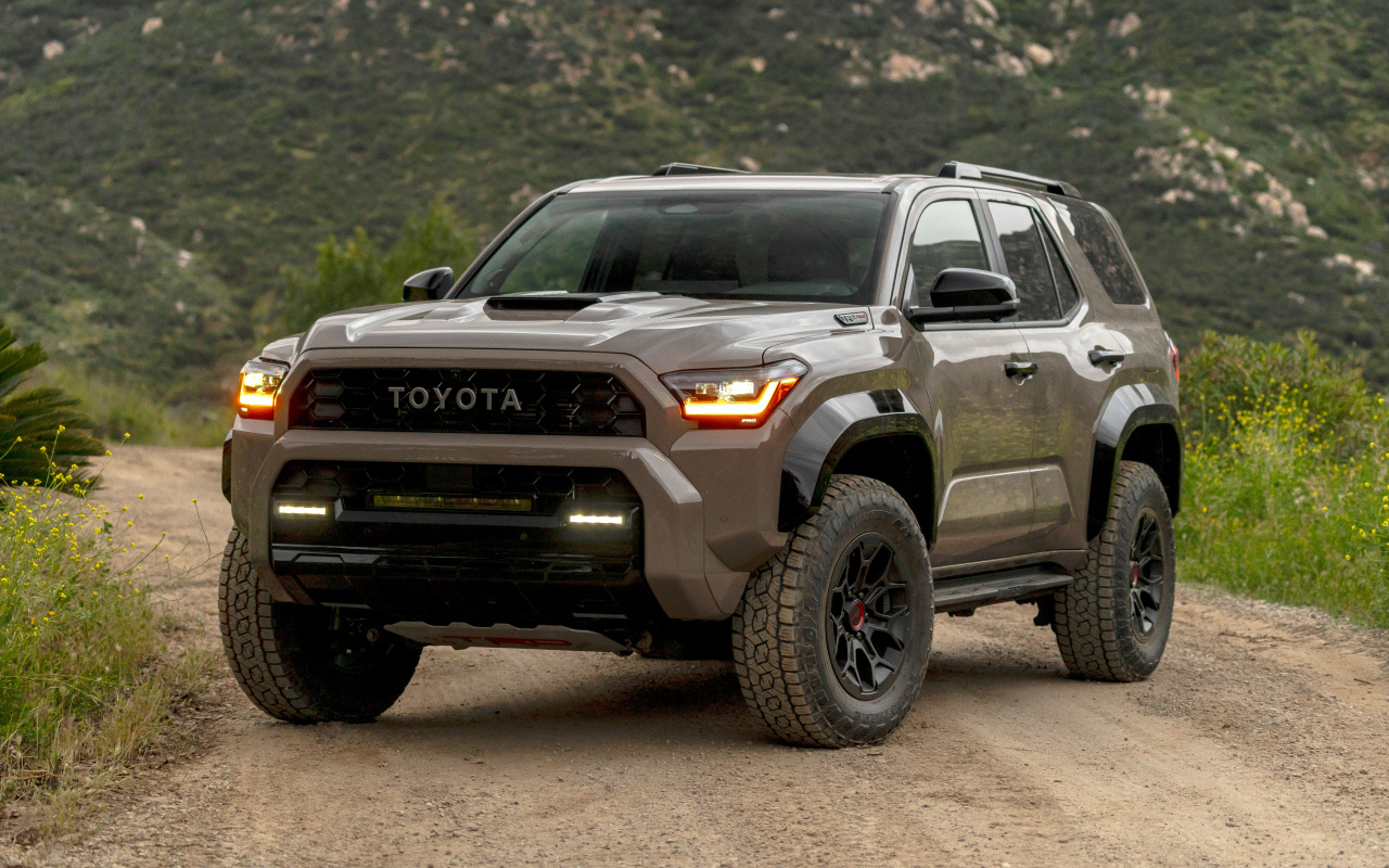 Внедорожник Toyota 4Runner TRD Pro  2025 года