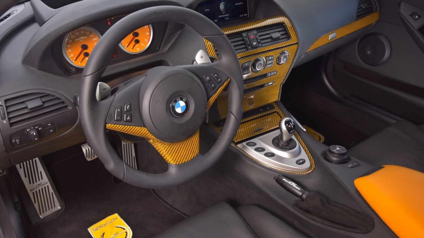 Внутри салона BMW Schnitzer