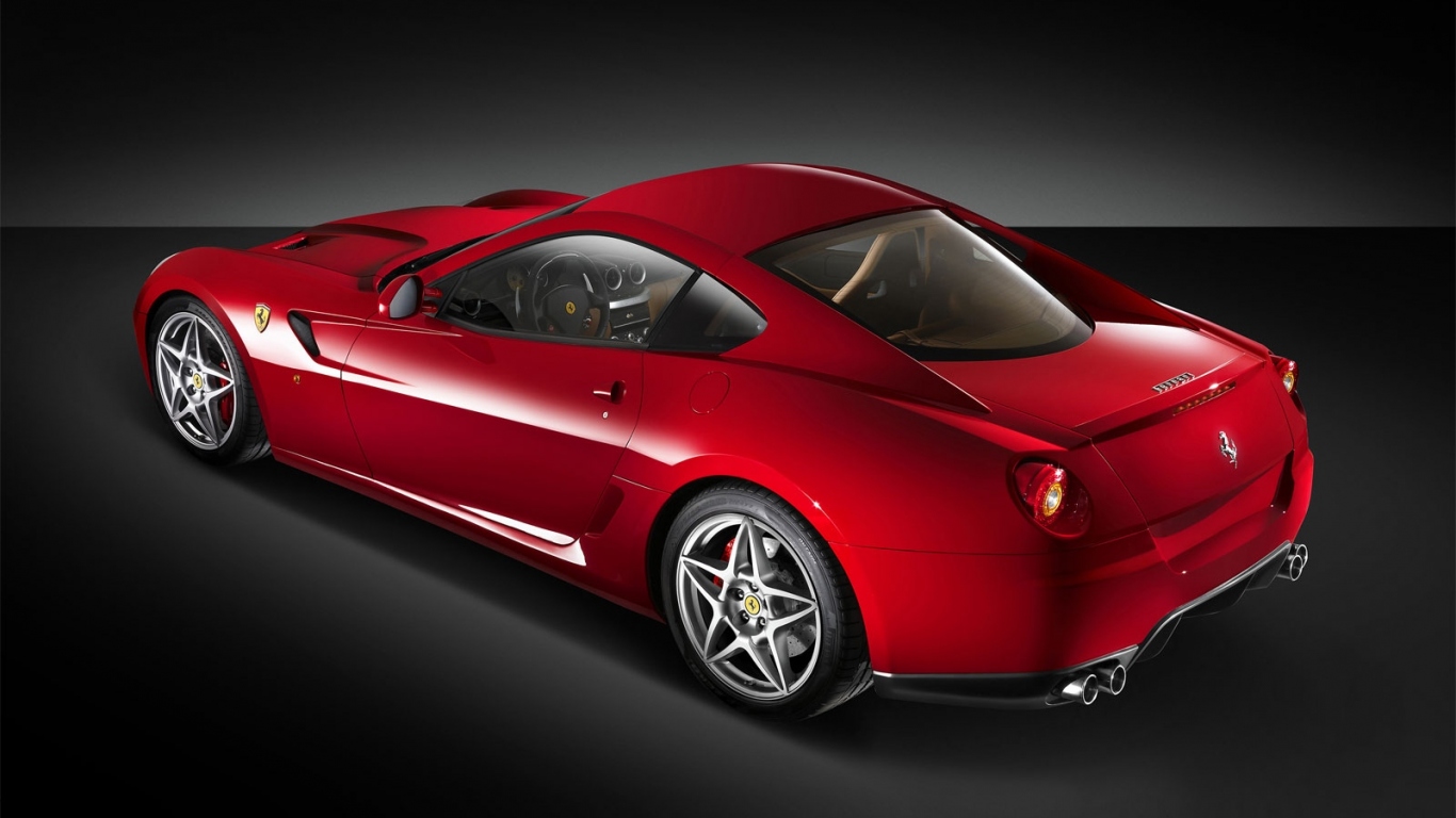 Супер машина Ferrari 599