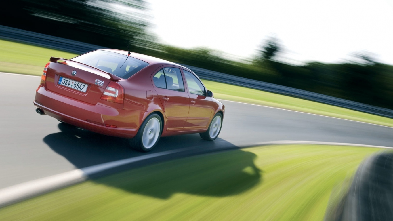 Красная Шкода