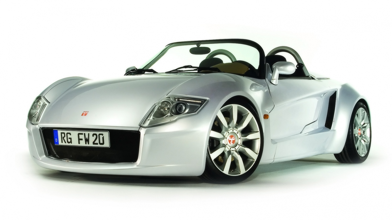 Автомобиль с положительным именем Yes Roadster