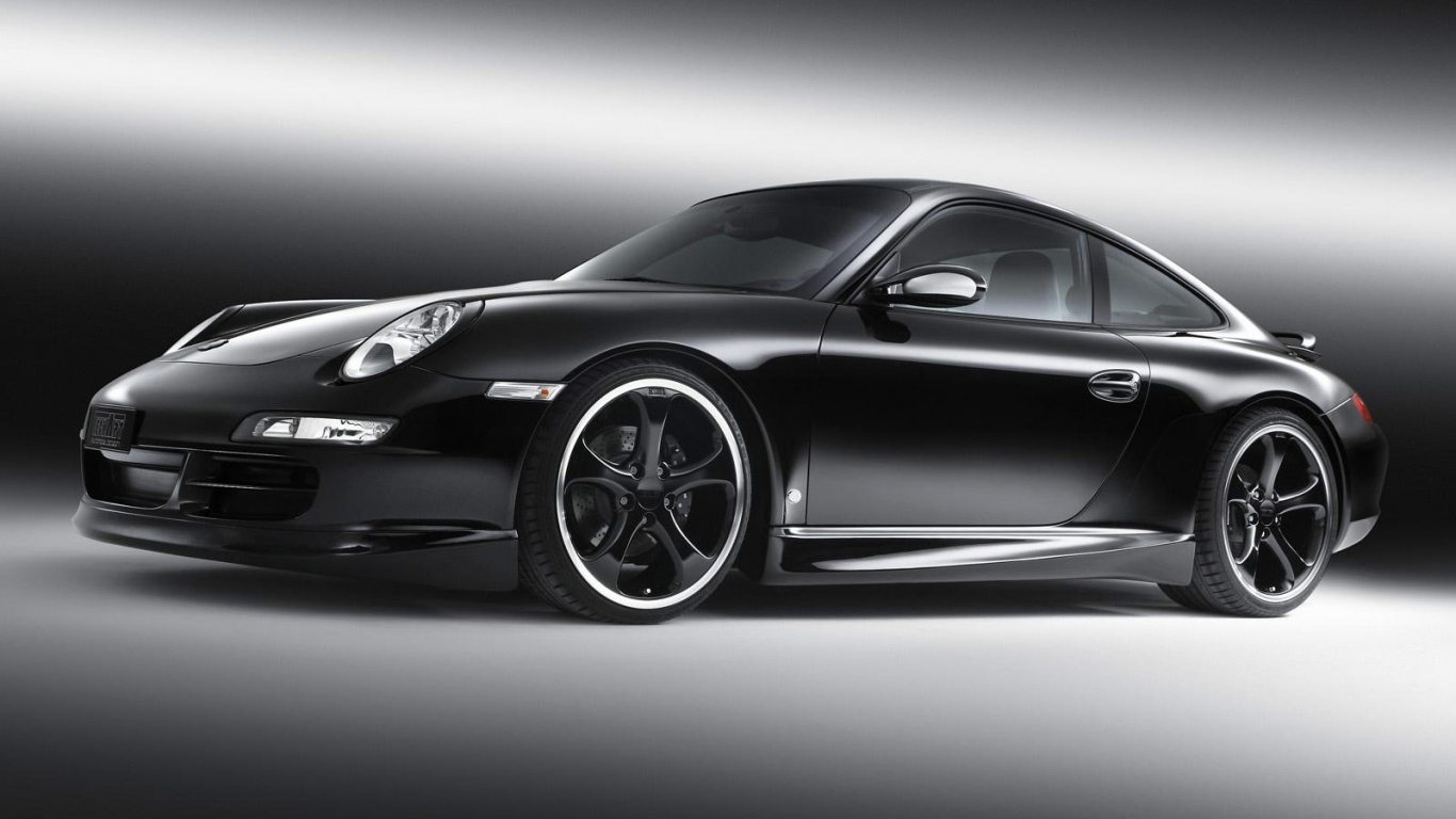 Черный Порше с черными литыми дисками