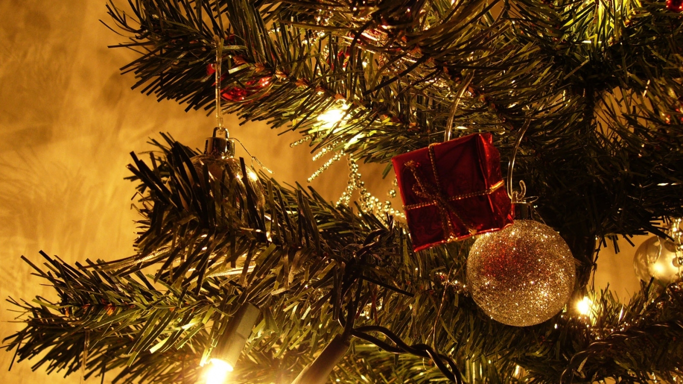 Красивая ель / Рождество