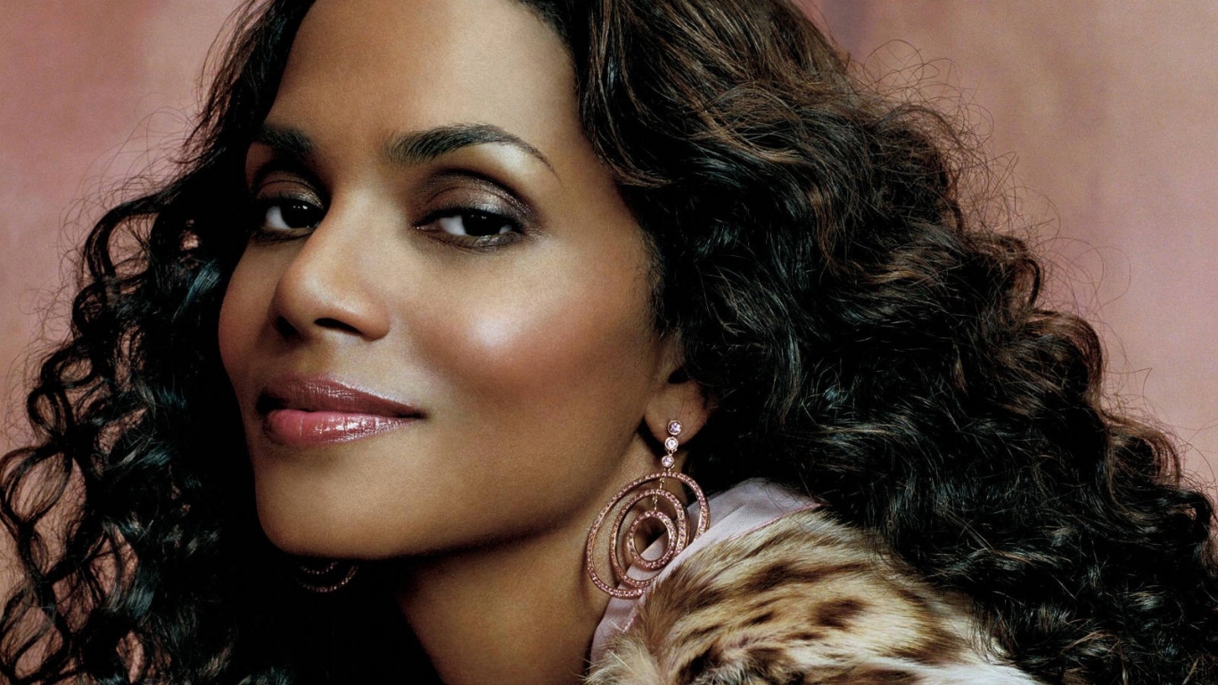 Хелли Берри / Halle Berry