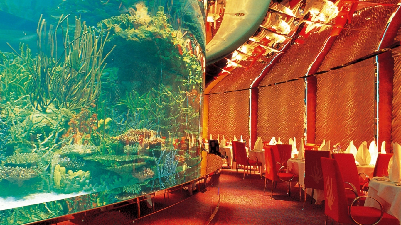 Аквариум в ресторане