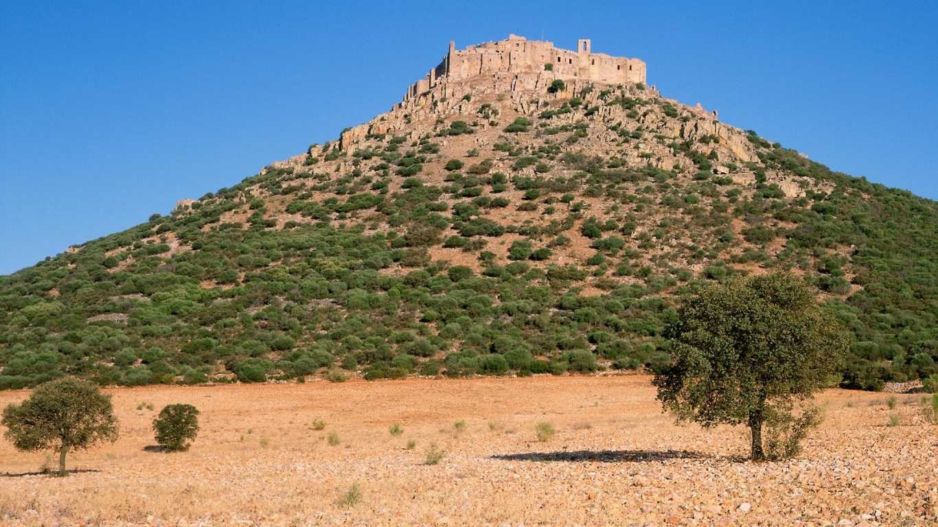 Руины замка - Испания