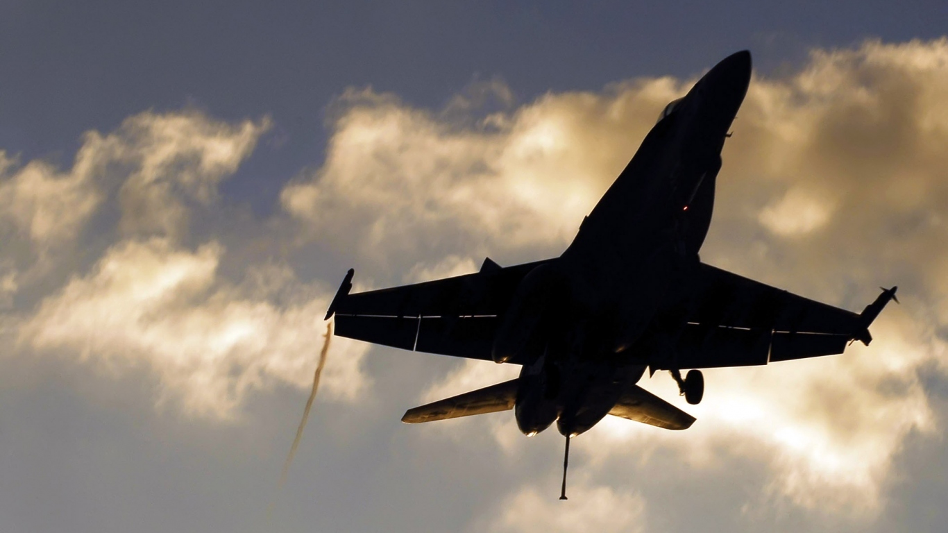 Военная авиация / на посадке