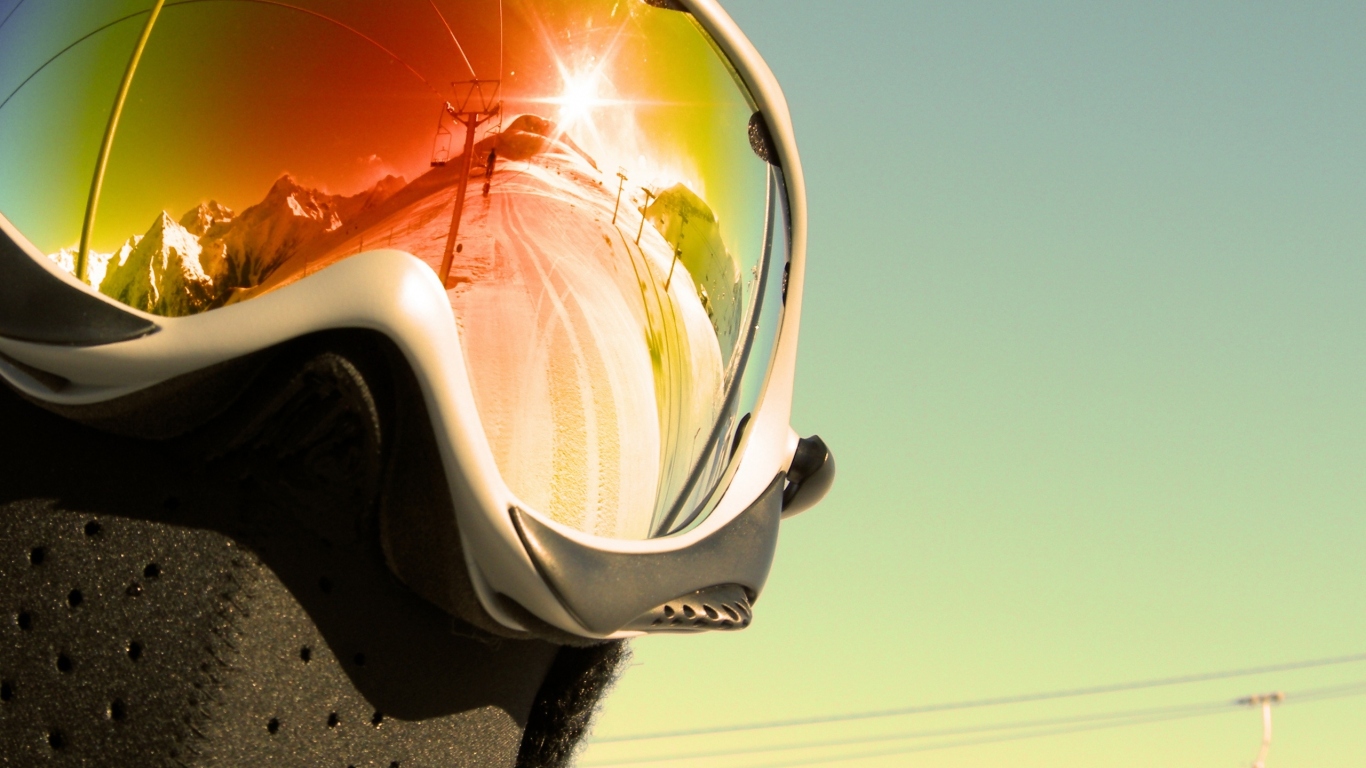 Отражение в маске