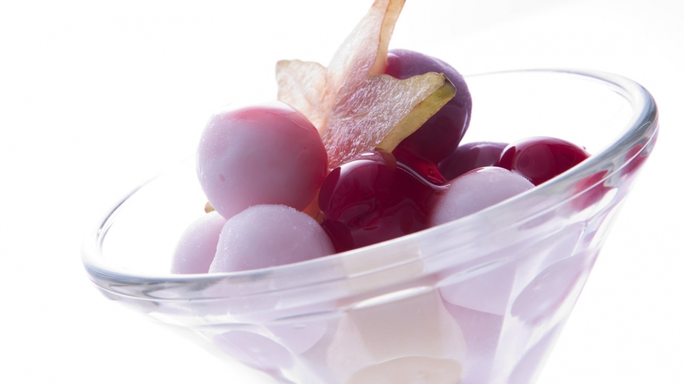 Десерт мороженое