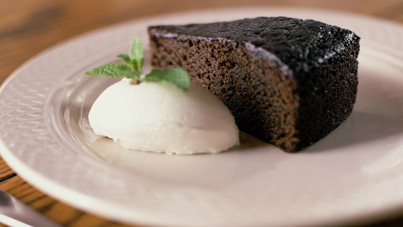 Кусочек шоколадного пирога