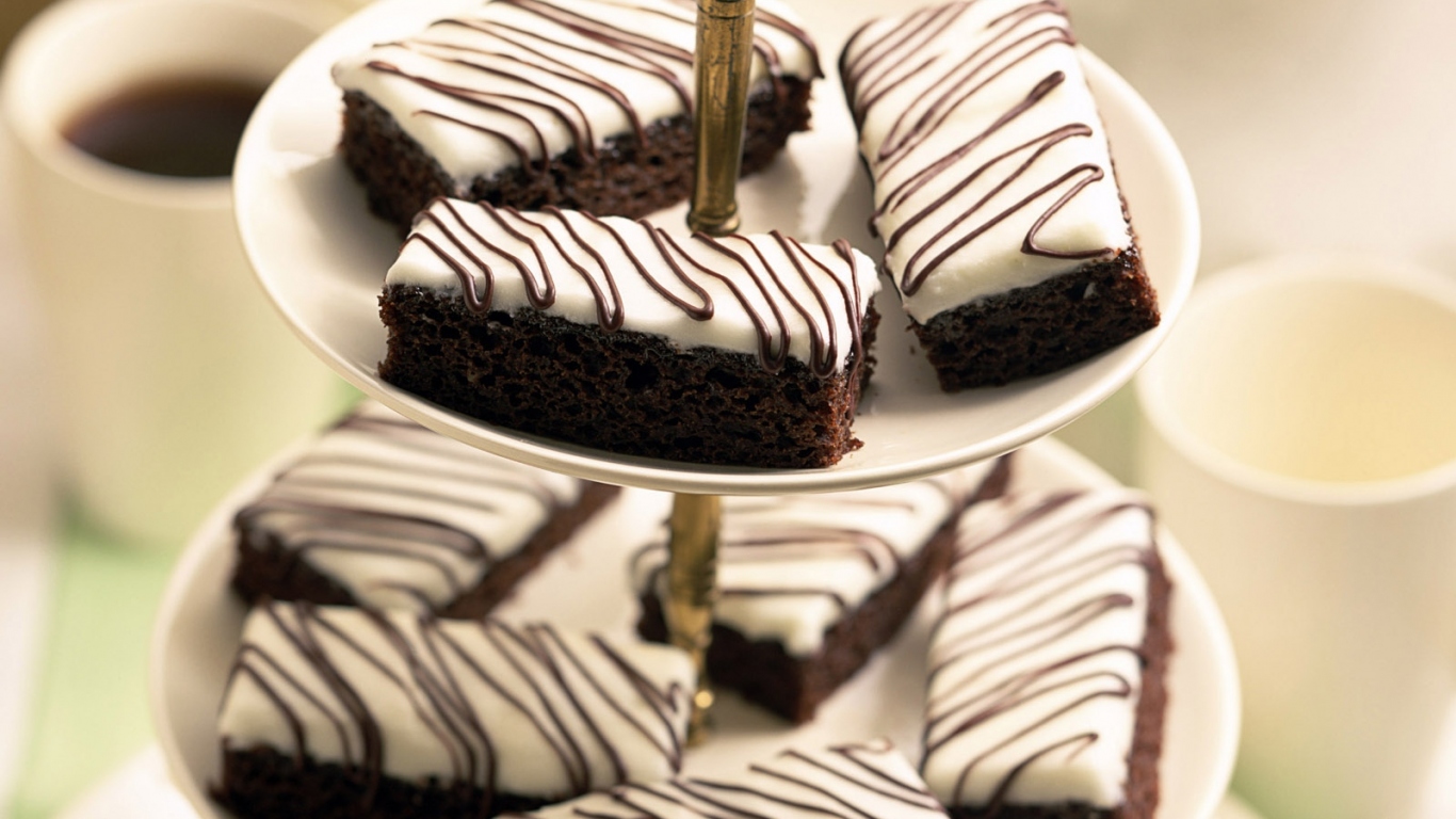 Шоколадное пирожное