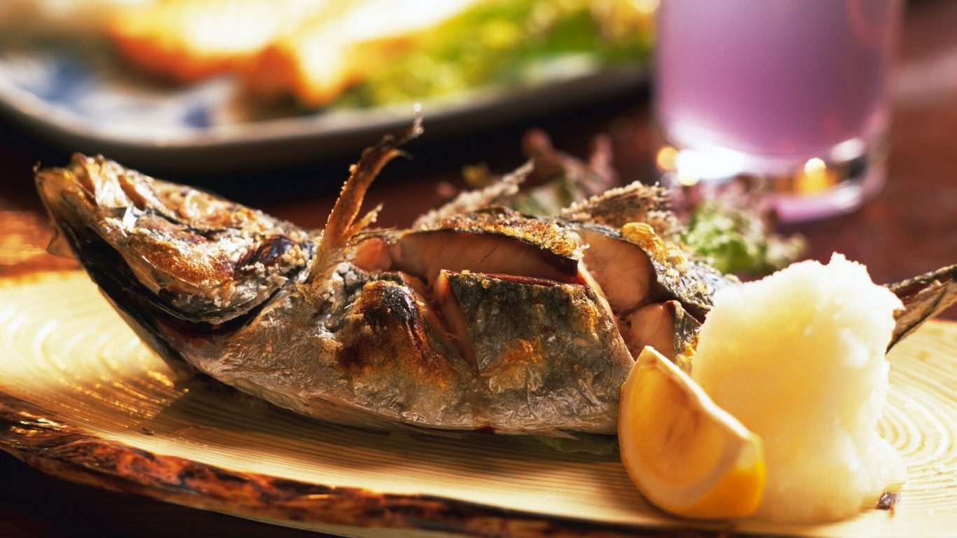 Жаренная рыбка с лимоном