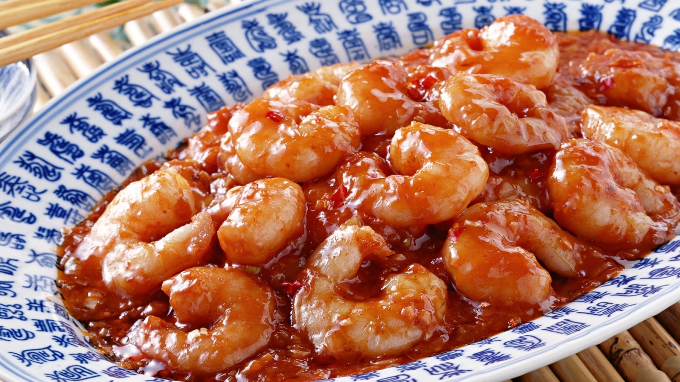 Креветки в томате