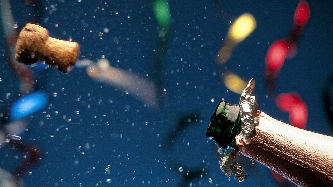 Шампанское в Новый Год