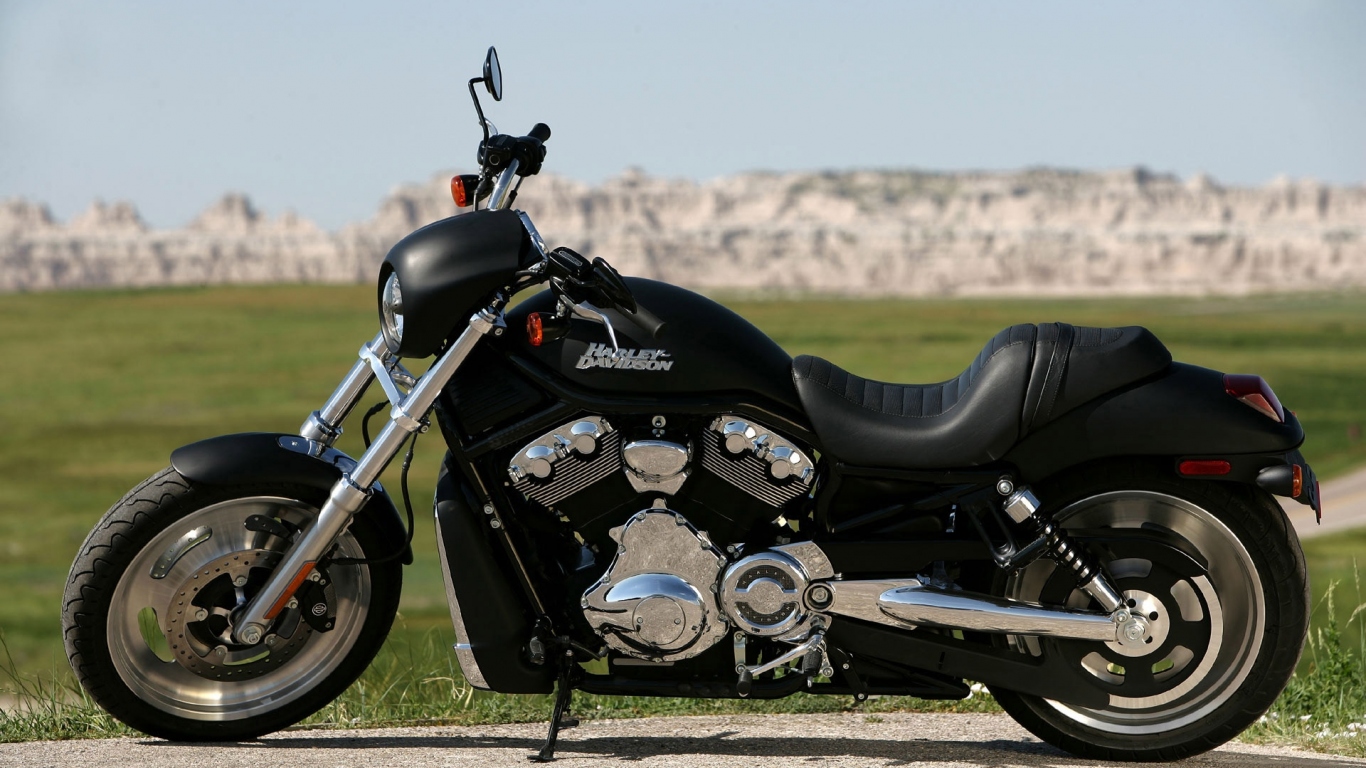 Harley Davidson черный мотоцикл