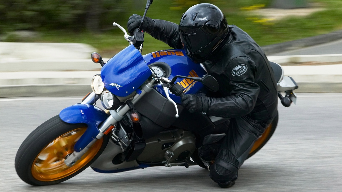 Черный гонщик