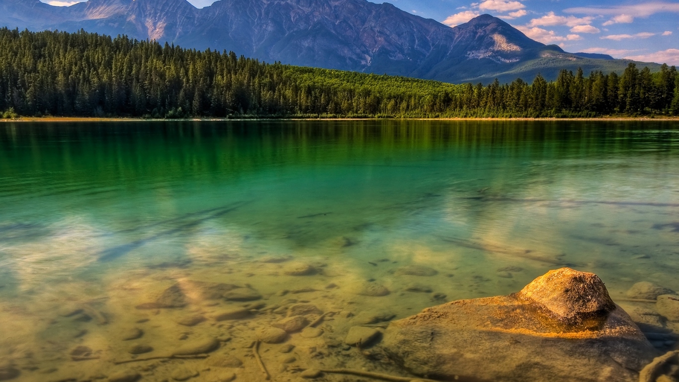 Красивый вид на горы