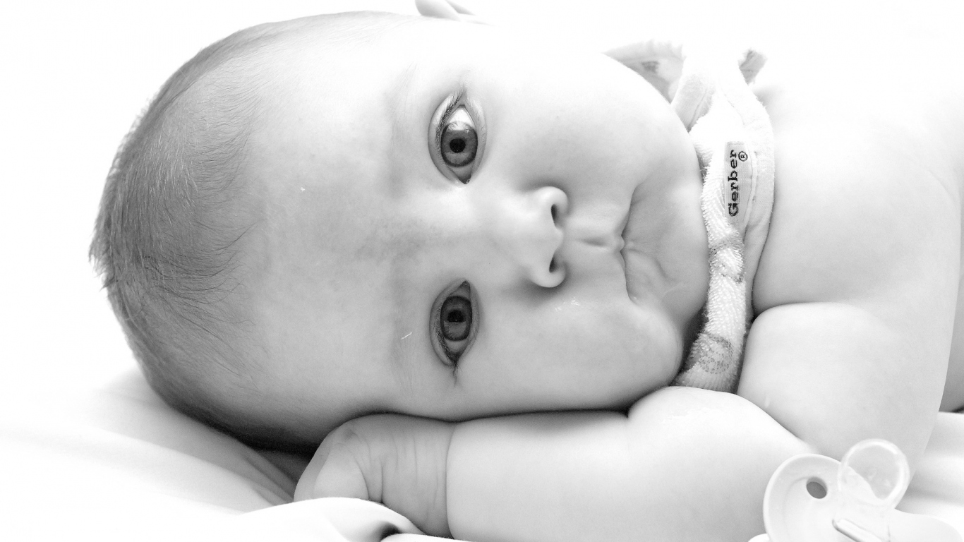 Симпатичный малыш