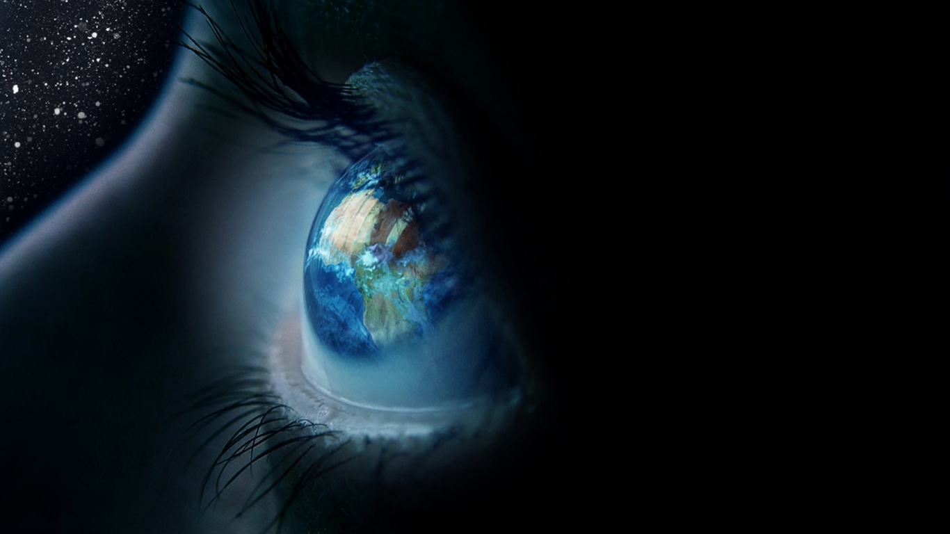 Красивые голубые глаза