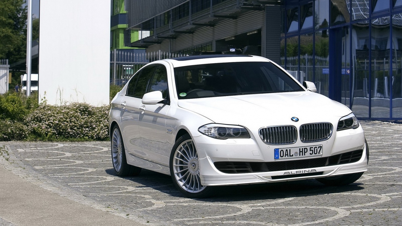 БМВ Б5 Би-Турбо 2011