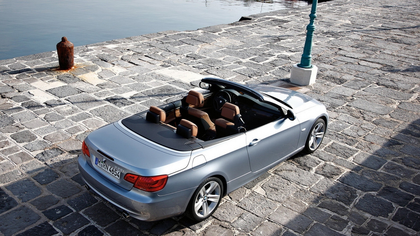 BMW-3-Series Convertible 2011