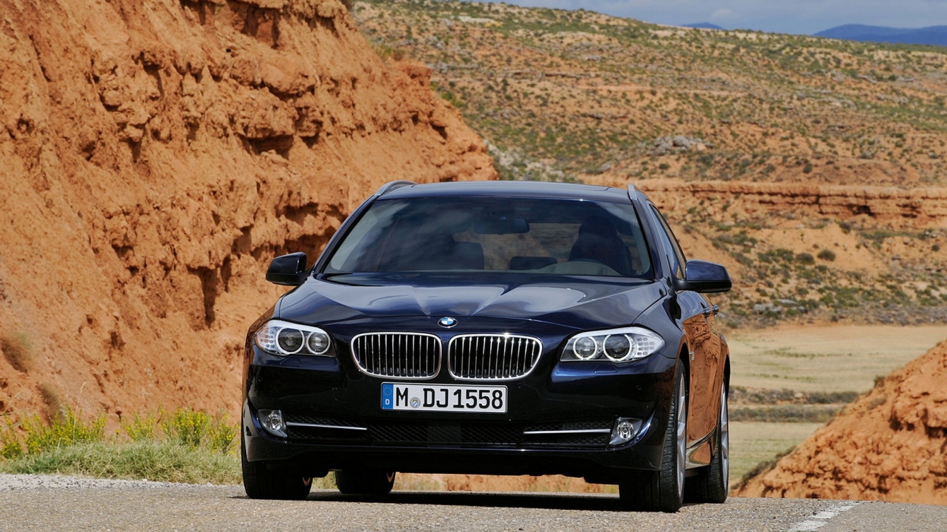 BMW-5-Series Touring