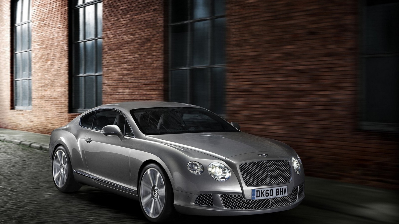 Роскошный Бентли Континентал GT