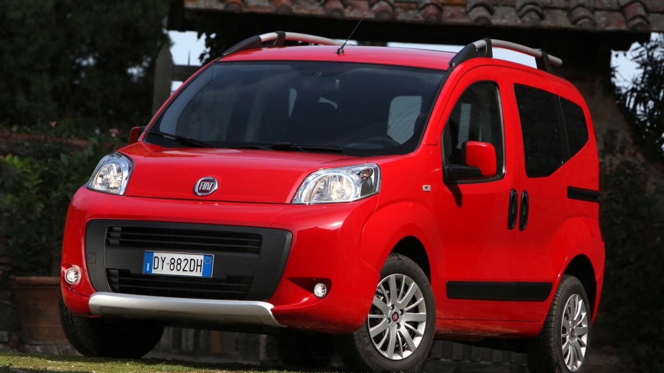 Фиат Фиорино в красном кузове