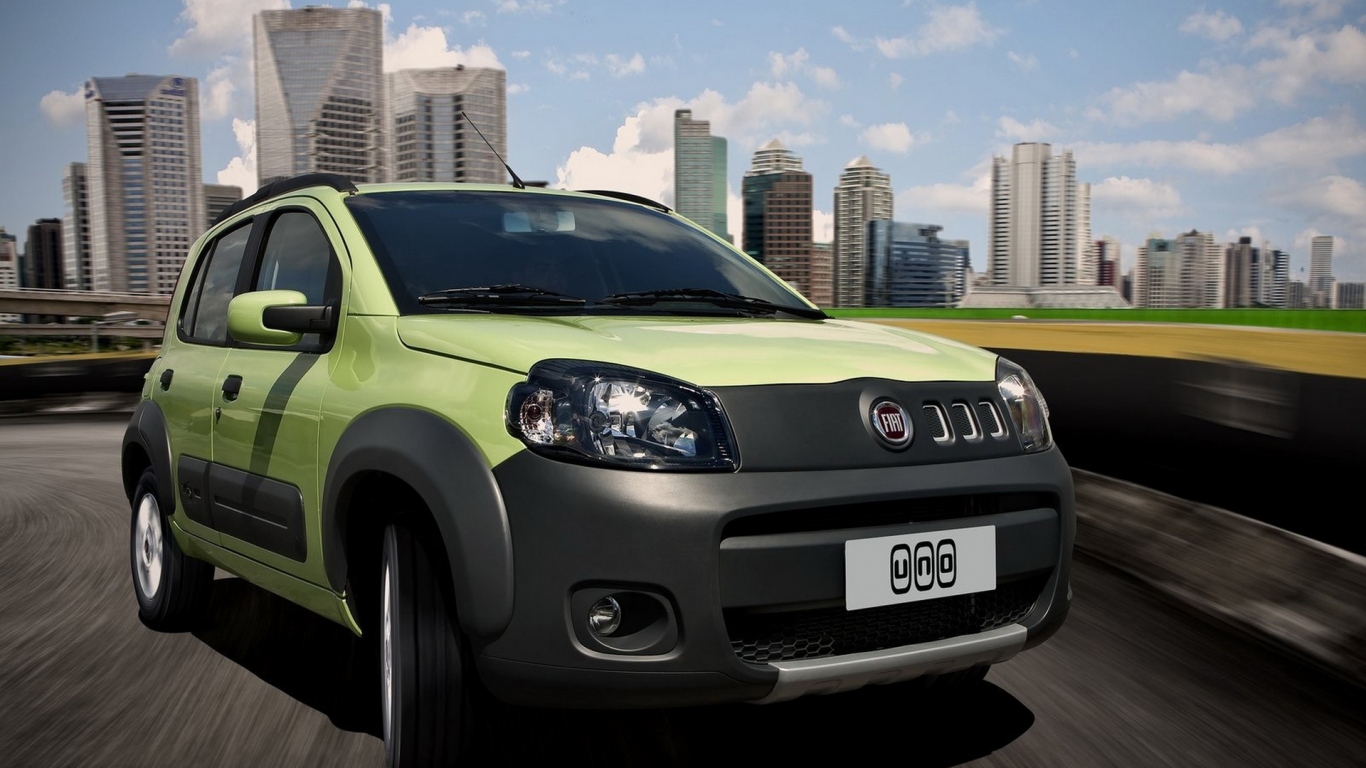 Фиат Уно в движении