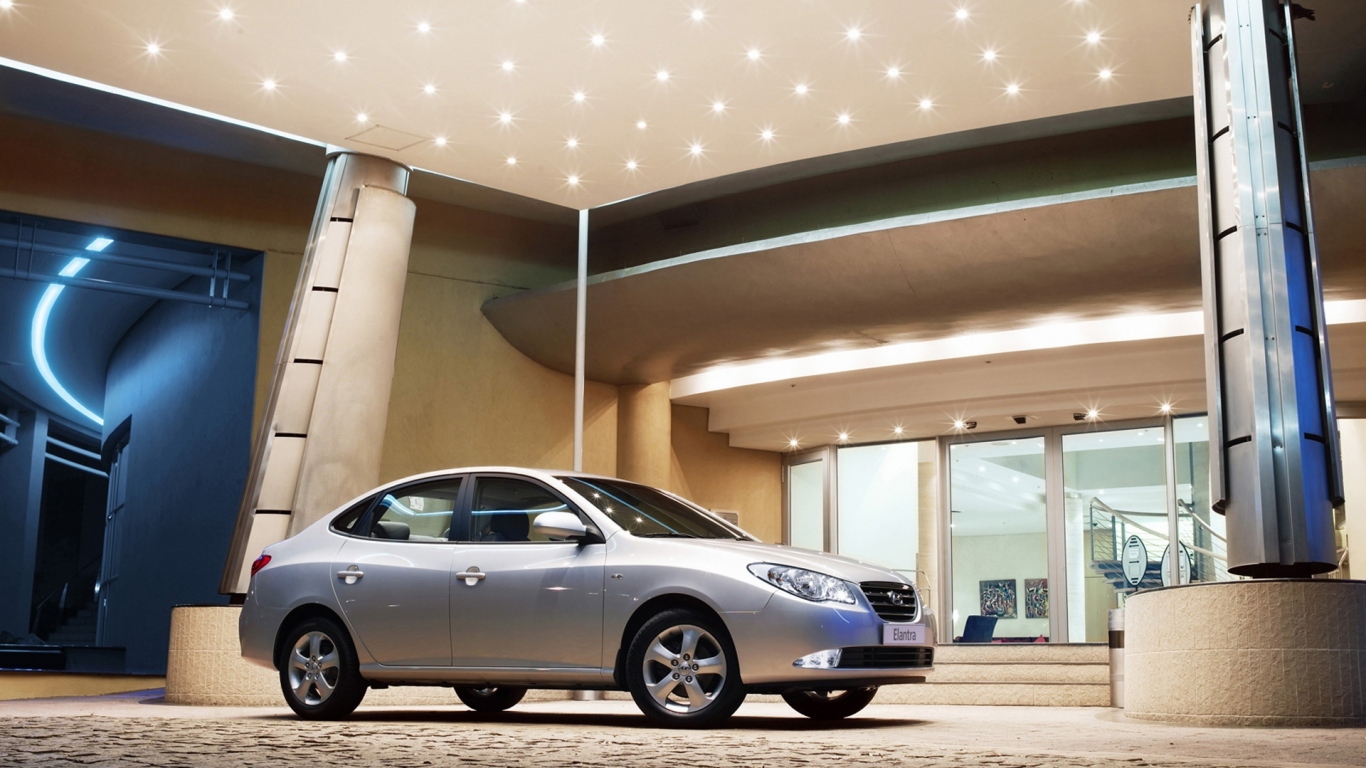 Хендай Элантра грация совершенных форм