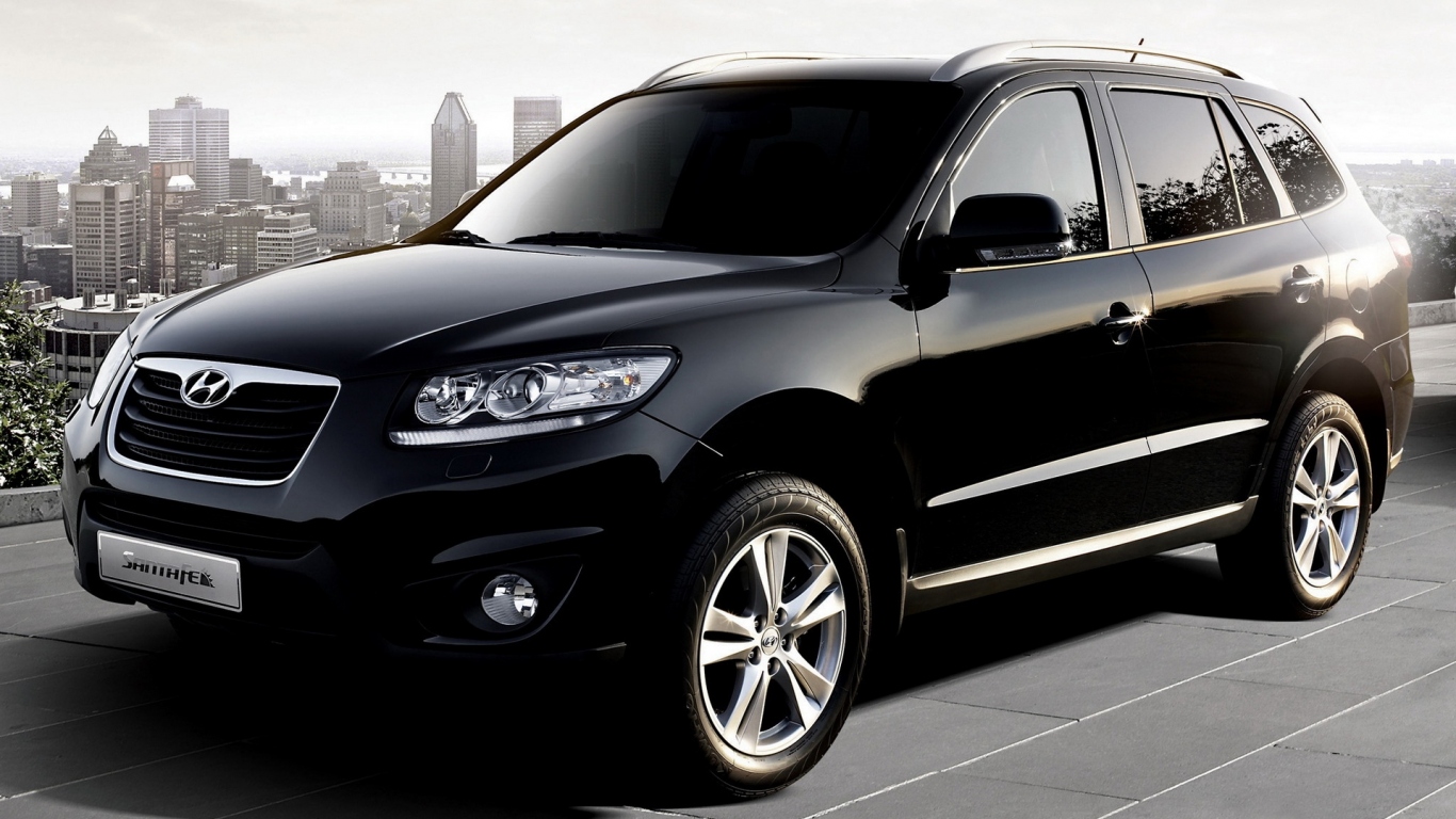 Хендай Санта Фе за городом