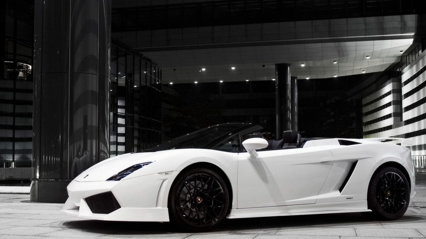 Ламборджини Галардо GT 600 в белом цвете