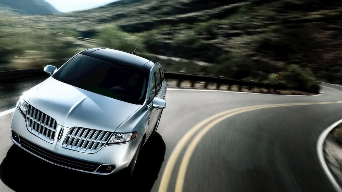 2011-Lincoln-MKT