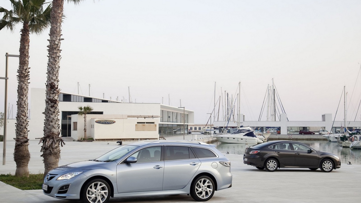 Стремительная Мазда 6 универсал