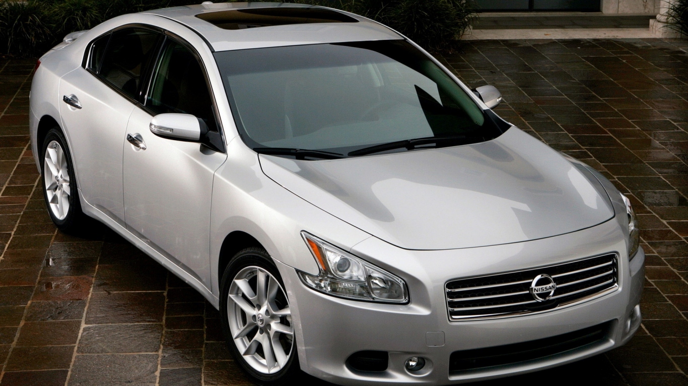 Ниссан Максима