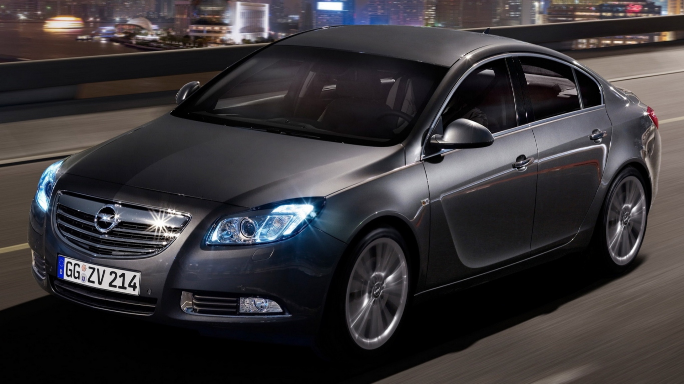 Опель Инсигния Хэтчбек