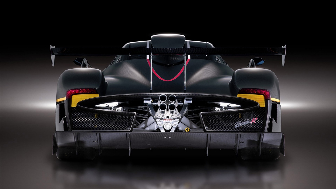 Спортивный болид