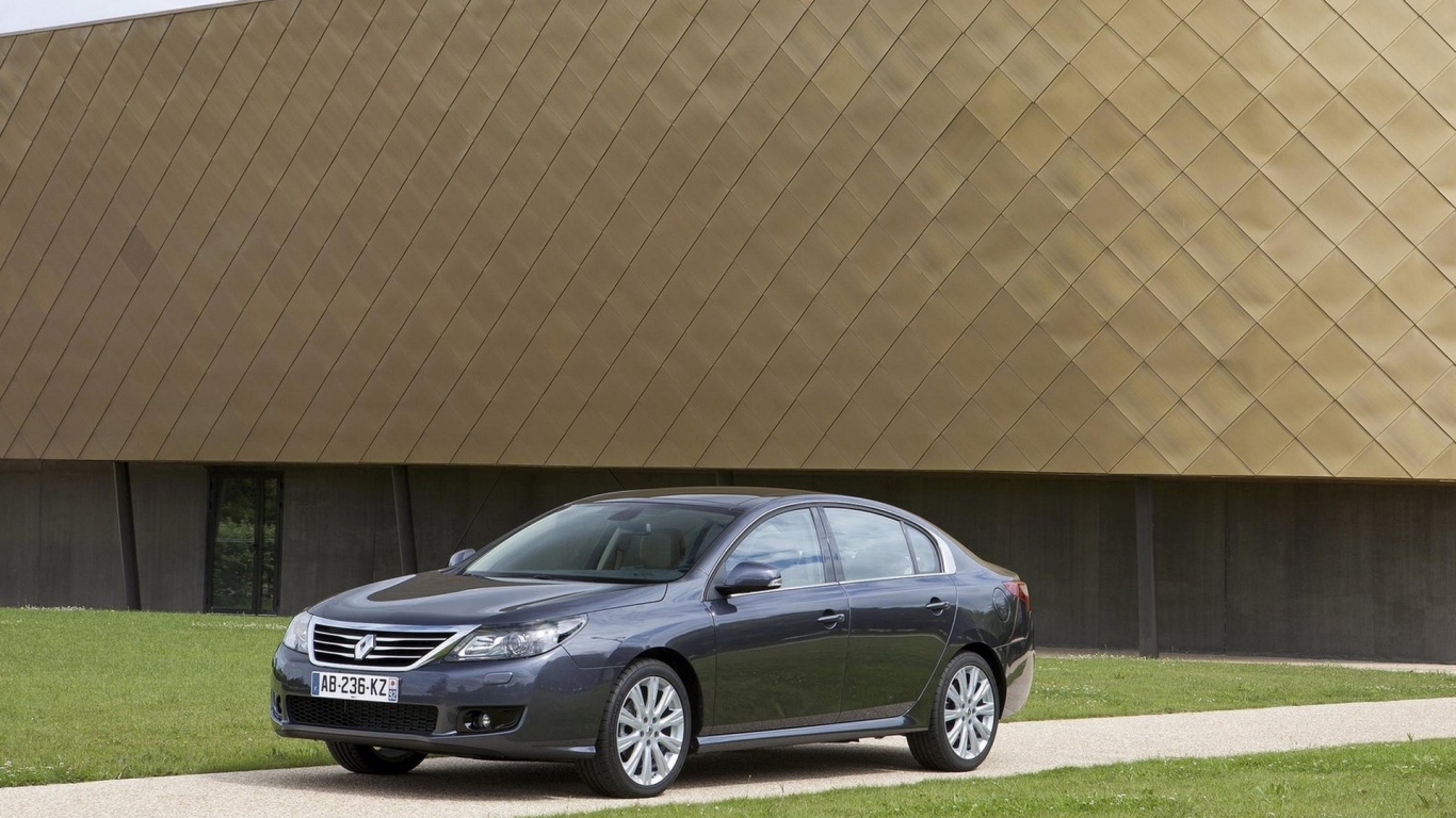 New Renault-Latitude