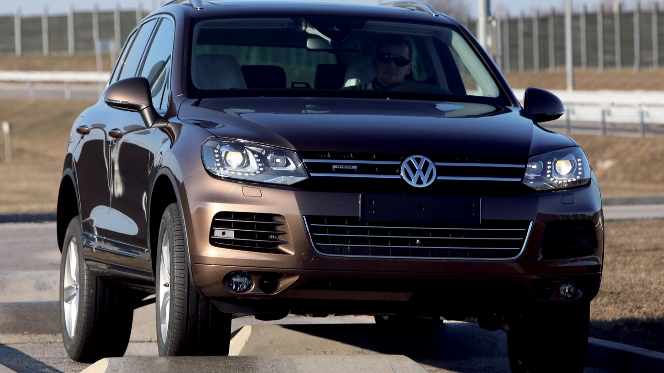 Волксваген Туарег Гибрид