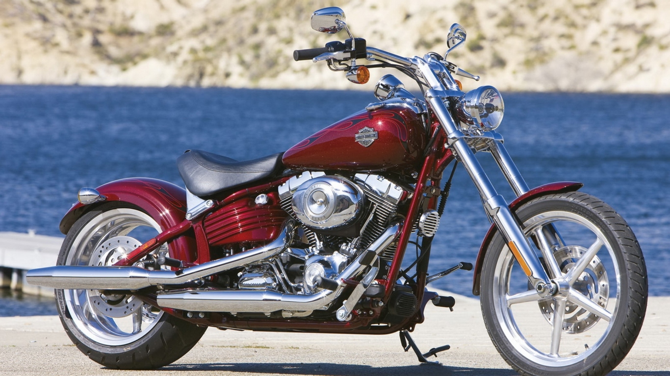 Харлей Девидсон FXCWC